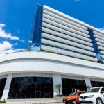 Sala comercial para locação no bairro Floresta, com aproximadamente 36,77m²  de área privativa, 01 banheiro, 01 vaga de estacionamento para 01 carro, posição solar oeste. Portaria 24hs, elevadores, sa