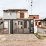 Casa residencial | Bairro Hípica | 2 vagas de garagem | Pátio | Churrasqueira | Sacada | &lt;BR&gt;&lt;BR&gt;Casa no bairro Hípica, possui 2 dormitórios sendo 1 com sacada, vaga de garagem para até 2 