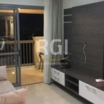 Vende-se apartamento alto padrão.  1 dormitório sendo 1 suíte, living amplo c/ sacada, cozinha americana, área de serviço independente, 1 vaga de garagem coberta e escriturada, 3 elevadores, estaciona