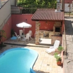 Casa 3 dormitórios com piscina Parque Santa Fé&lt;BR&gt;&lt;BR&gt;Excelente casa no Parque Santa Fé, composta por andar térreo com amplo living com lareira, ampla área de churrasqueira, cozinha, lavab