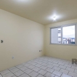 Excelente apartamento com 2 dormitórios, amplo living, cozinha com pia, área de serviço/lavanderia, banheiro auxiliar, banheiro social com box de vidro, além de uma vaga de garagem coberta. Localizado