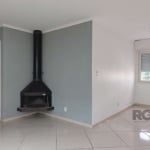 Excelente apartamento de 2 dormitórios, living e banheiro.&lt;BR&gt;Com ótima localização, a 2km da PUC.&lt;BR&gt;&lt;BR&gt;Condomínio enxuto, com vaga de garagem e churrasqueira na própria.&lt;BR&gt;