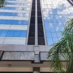 Vende sala comercial Edifício Antares Center no bairro Auxiliadora , de  frente para a Av. Carlos Gomes esquina com a Rua  Campos Sales .São 45,28m² privativos, com forro em gesso ,luminárias ,ar cond