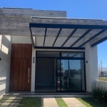 Oportunidade imperdível no Jardim Beira-Mar, Capão da Canoa! Esta charmosa casa localizada na Rua Cação oferece um ambiente perfeito para quem busca conforto e tranquilidade. Com 85 m² de área privati