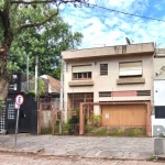 CASA RESIDENCIAL  COMERCIAL - BAIRRO SANTA CECÍLIA&lt;BR&gt;&lt;BR&gt;Casa de alvenaria, dois pavimentos, localizada na rua Santa Cecília, poucos metros da avenida Protásio Alves.  Imóvel possui no an