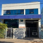 Ótimo prédio comercial muito bem localizado, próximo da Av. Dr. Campos Velho e Cavalhada próprio para cozinha industrial ou outros possibilidades de comércio. Com 07 banheiros. Possui peças amplas e b