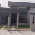 Ótima oportunidade! Casa à venda em Xangri-Lá, no bairro Maristela. Com 95m² de área privativa e total, esta casa possui 3 quartos, sendo 1 suíte. Infraestrutura completa, frente a fundos. Não perca e