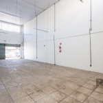 Loja comercial para locação  no bairro Medianeira com aproximadamente 103m² de área privativa, piso ceramico, copa com pia, 01lavabo, 02 vagas de estacionamento em frente a loja. Facil acesso ao comér