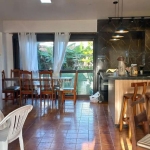 Casa com 3 dormitórios, 1 suíte&lt;BR&gt;Sala com 2 ambientes, sala de jantar,  cozinha social. &lt;BR&gt;Lavabo. &lt;BR&gt;Duas sacadas grandes frente a fundos&lt;BR&gt;Garagem grande que transforma 