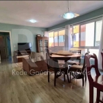 Vende excelente apartamento composto de 03  dormitórios,  sendo uma suite com closet. &lt;BR&gt;Apartamento de frente, sol da manhã, 2 banheiros com ventilação direta, living para 2 ambientes, sala de