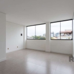 Esta sala comercial de 23 m² é ideal para o seu negócio! Conta com banheiro, piso em porcelanato e teto com acabamento em gesso. Possibilidade de unificar com outra sala, ampliando o espaço conforme a