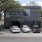 Loja comercial | Bairro Cristal | Frente para Avenida  | 680m²&lt;BR&gt;&lt;BR&gt;Loja de frente para a Av. Icaraí, possui 680m² privativos, divididos em dois pavimentos e vagas para até 4 carros em f