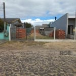 Excelente oportunidade de investimento! Terreno plano com 300 m² localizado na Rua das Cravíneas, no bairro Capão Novo, em Capão da Canoa. Com viabilidade de construção, este terreno é ideal para real