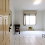 APARTAMENTO 02 QUARTOS - BAIRRO TRISTEZA &lt;BR&gt;&lt;BR&gt;Apartamento para locação no bairro Tristeza, com aproximadamente 74m² de área privativa, amplo ensolarado, 02 dormitório com ar condicionad