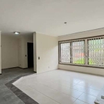 CASA RESIDENCIAL PARA LOCAÇÃO NO BAIRRO IPANEMA  - 03 QUARTOS - 240M² DE ÁREA PRIVATIVA &lt;BR&gt; &lt;BR&gt;Casa residencial semi mobiliada no bairro Ipanema para locação, com aproximadamente 240m² d