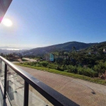 Casa à Venda com Vista para o Mar no bairro Itacorubi, Florianópolis !!