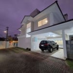 Casa à Venda em Condomínio no Santa Mônica, Florianópolis !!