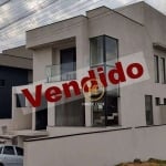 Casa Final de Construção, com 297m² por R$ 1.000.000 - Terras de São Fernando - Cotia/SP