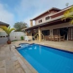 Casa com 4 dormitórios à venda, 230 m² por R$ 1.300.000,00 - Bougainvillee III - Peruíbe/SP