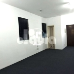 Sala comercial 33m², 1 banheiro e 1 vaga coberta, na Vila Guiomar em Santo André.