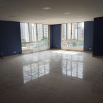 Locação de Sala Comercial de Alto Padrão em Condomínio na Vila Bastos - Santo André-SP: 4 Suítes, 2 Banheiros, 2 Vagas, 98m²