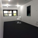 Sala comercial de 33m² no Centro de Santo André, com 1 banheiro e 1 vaga de garagem