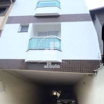 Apartamento sem condominio a venda na Vila Humaita, 69m², são 3 dormitorios sendo 01 suite, sala ampla, cozinha e lavanderia, 2 vagas de garagem