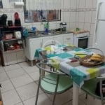 Imperdível! Casa de 90m² à venda em Santo André: 2 quartos, 1 sala, 1 banheiro, 2 vagas de garagem. Confira!