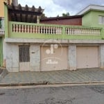 Linda casa de 248m² a venda! com 2 quartos, 2 banheiros e área de churrasqueira