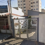 Imperdível! Casa à venda em São Bernardo do Campo-SP no bairro Assunção com 3 quartos, 1 sala, 2 banheiros, 2 vagas de garagem e 125,07 m² de área.