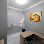 Sala comercial à venda no Centro de Santo André-SP: 1 sala, 1 banheiro e 78 m² de área.