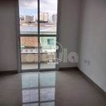 Apartamento sem condomínio com Elevador 2 dormitórios, sala com sacada, vaga