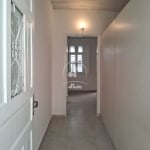 Casa de frente 90m², 1 dormitorio, cozinha, copa e lavanderia.na Vila Assunção em Santo André.