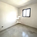 Apartamento de 90m² na Vila Bastos, Santo André: 2 quartos, 2 suítes, sala, 3 banheiros e 2 vagas de garagem.