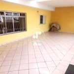 Casa à venda na Vila Linda, Santo André-SP: 2 quartos, 1 sala, 1 banheiro, 3 vagas de garagem, 135 m². Confira já!