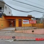 Casa com 3 quartos para alugar na Rua José Boiteux, 200, Centro, Florianópolis