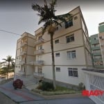 Apartamento com 3 quartos para alugar na Rua Rosa, 35, Pantanal, Florianópolis