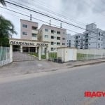 Apartamento com 2 quartos para alugar na Rua Tomáz Domingos da Silveira, 3512, São Sebastião, Palhoça