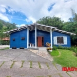 Casa com 3 quartos para alugar na Estrada Caminho dos Açores, 280, Santo Antônio de Lisboa, Florianópolis