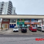 Ponto comercial com 3 salas para alugar na Avenida Lédio João Martins, 434, Kobrasol, São José