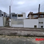 Casa com 3 quartos para alugar na do Gerivá, 100, Ingleses do Rio Vermelho, Florianópolis