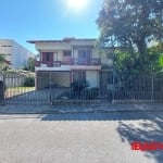 Casa com 4 quartos para alugar na Rua Fermino Costa, 113, Capoeiras, Florianópolis