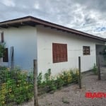 Casa com 2 quartos para alugar na Areia Branca, 116, Ingleses do Rio Vermelho, Florianópolis