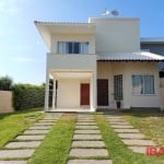 Casa para alugar na Rua Santos Lostada, 133, Coqueiros, Florianópolis