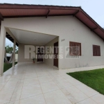 Casa à venda no bairro Ratones em Florianópolis.