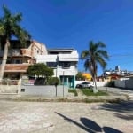 Ótima casa comercial para alugar no bairro Trindade!