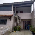 Sobrado com 3 dormitórios à venda, 144 m² por R$ 350.000,00 - Vera Cruz - Mongaguá/SP