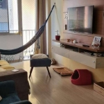 Apartamento à venda na Taquara - 2 Quartos com vaga e varanda