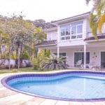 Casa com 4 dormitórios à venda, 400 m² por R$ 2.200.000,00 - Pernambuco I - Guarujá/SP