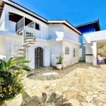 Casa com 3 dormitórios à venda, 360 m² por R$ 690.000,00 - Praia de Pernambuco - Guarujá/SP